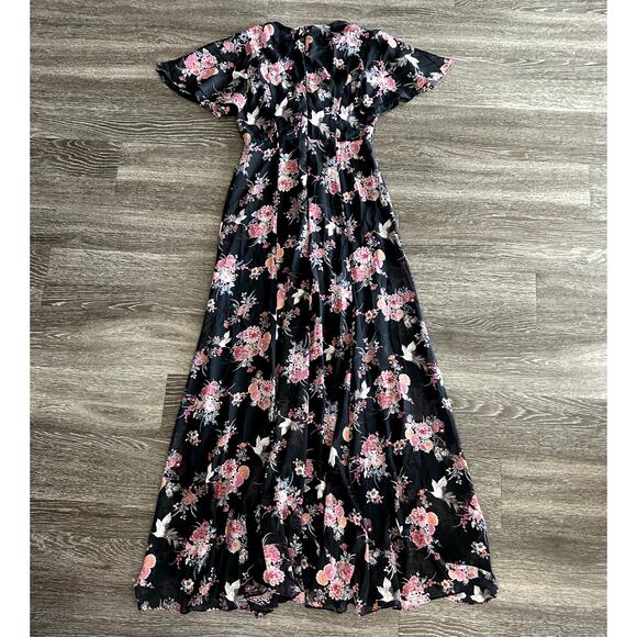 EUC Lulus Wings of Love‎ Black Pink Floral Print Tie Front Maxi Dress Size Small - Picture 5 of 16